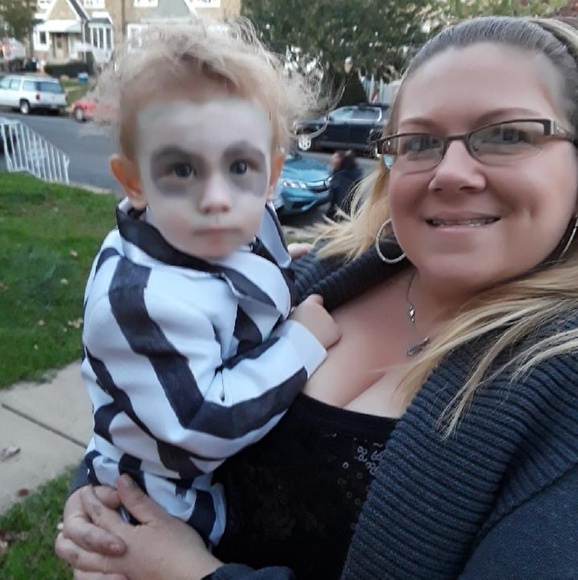 Meet your Posher, Justine - Picture 2 of 2